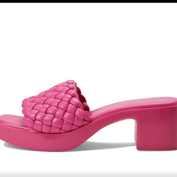 NEW DOLCE VITA goldy braided sandal in fuschia. Sold out everywhere! Sturdy - Picture 3 of 6